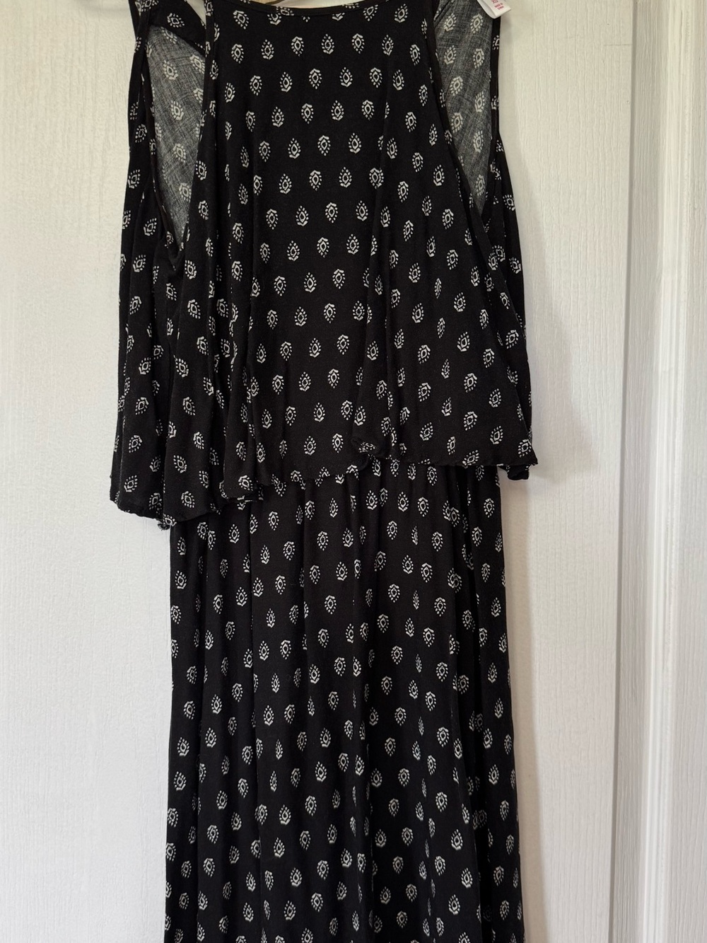 Women’s Black Printed Sleeveless Maxi Dress